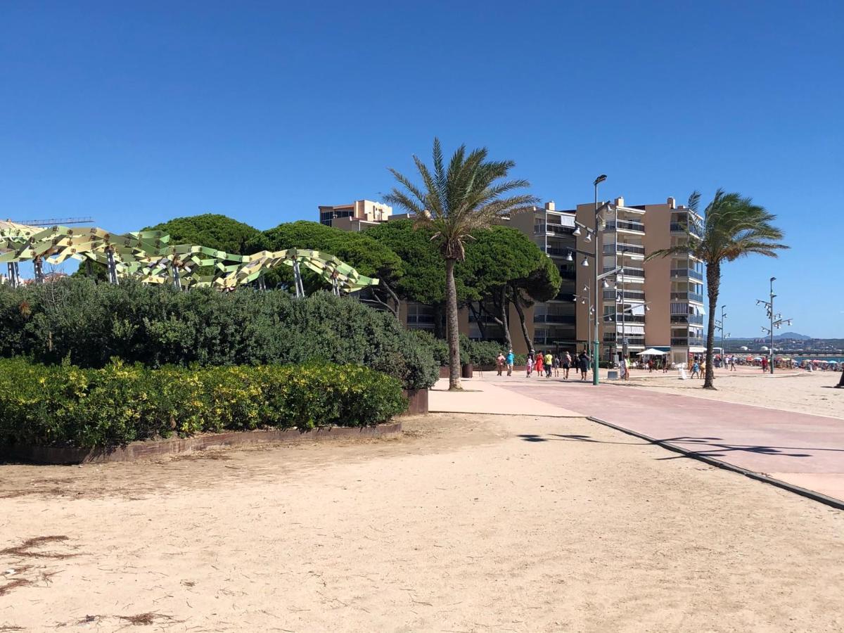 Pineda Beach 1A Linea De Mar & Parking La Pineda Exteriér fotografie